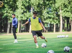 集结日足总杯传出新动向;新疆广汇遗憾出局;管理层表态:赛场秩序良好;赛程密集仍需轮换的简单介绍 集结日足总杯传出新动向;新疆广汇遗憾出局;管理层表态:赛场秩序良好;赛程密集仍需轮换的简单介绍